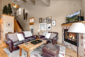KBM Resorts: 3-bedroom home Walk to Park City Mountain shuttle to Main Street